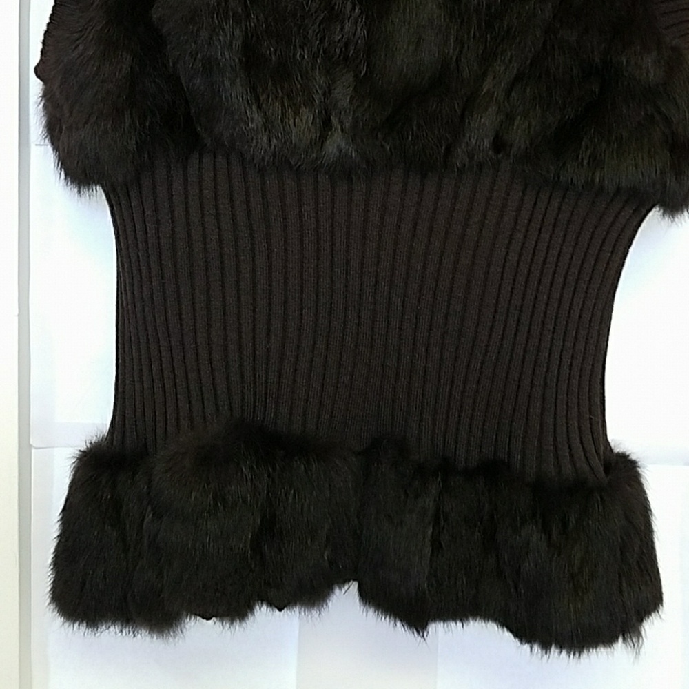 Vest - Picture 5 of 5